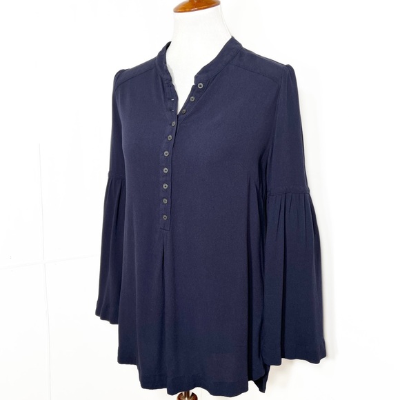 Free People Navy Blue Henley 3/4 Bell Sleeve High Low Tunic Peasant Top - Picture 4 of 15